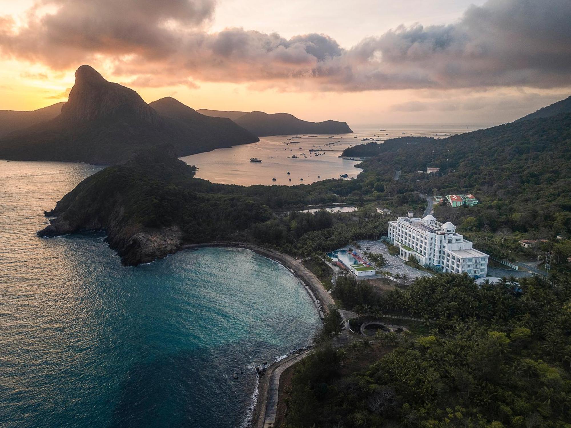 Orson Hotel & Resort Con Dao Chi Khu Co Ong Exteriör bild