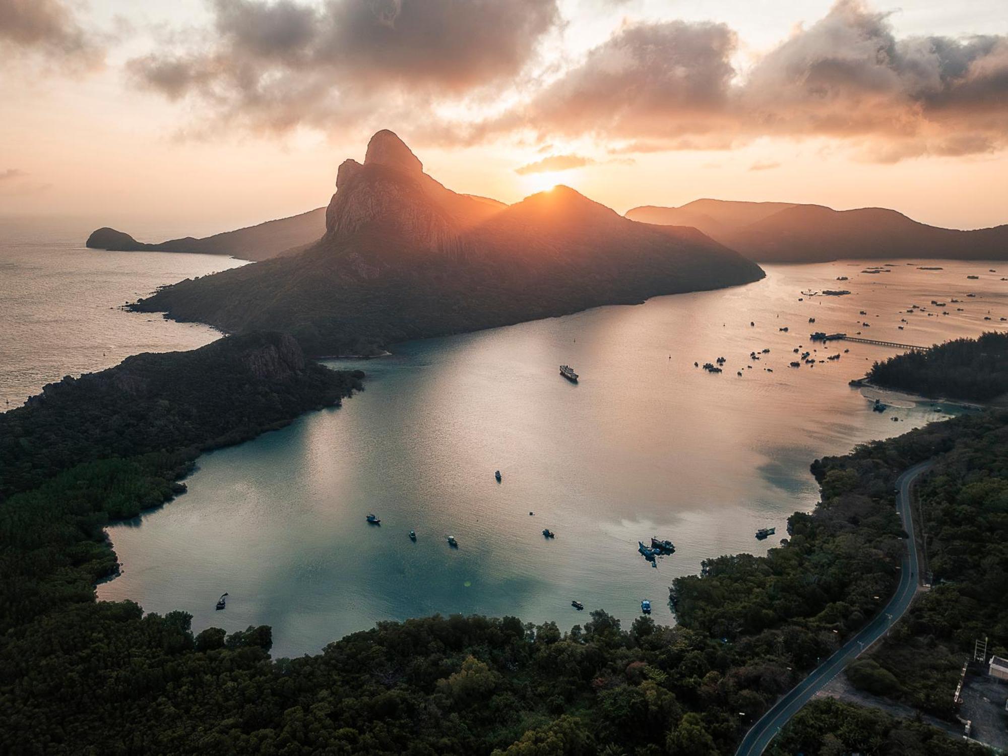 Orson Hotel & Resort Con Dao Chi Khu Co Ong Exteriör bild